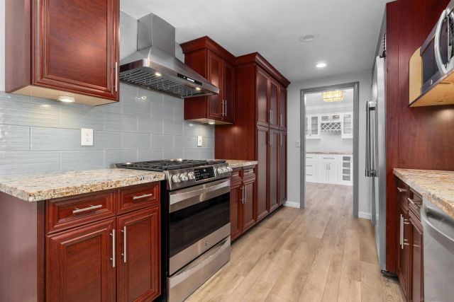7376 Melotte St, San Diego, CA 92119