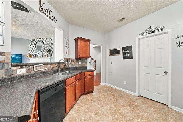 620 Oleander Way, Canton, GA 30114
