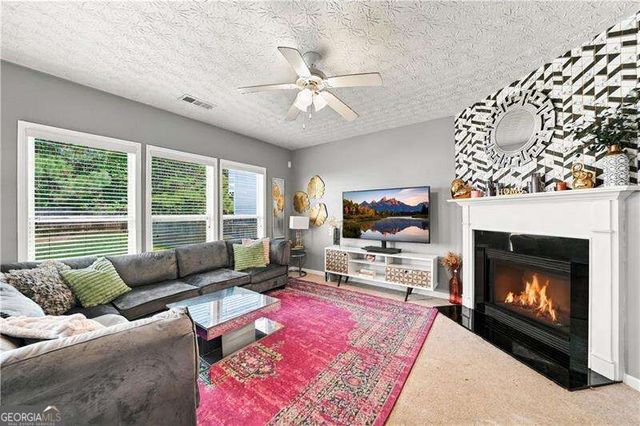 620 Oleander Way, Canton, GA 30114