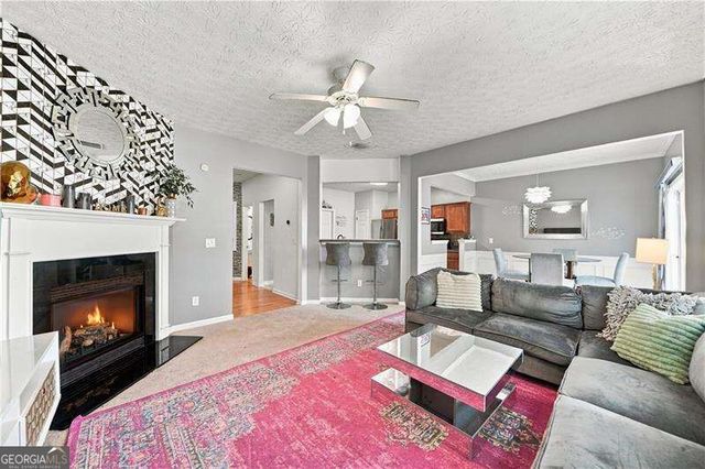 620 Oleander Way, Canton, GA 30114