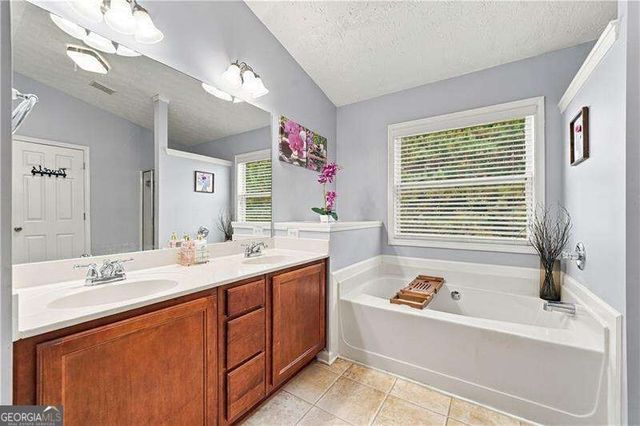 620 Oleander Way, Canton, GA 30114
