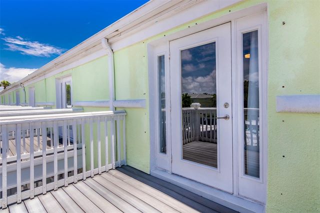 4779 COQUINA KEY DRIVE SE, St Petersburg, FL 33705