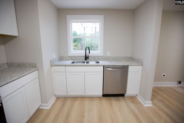 213 Pineview Drive, Swansea, SC 29160