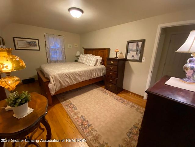 1615 W Ottawa Street, Lansing, MI 48915