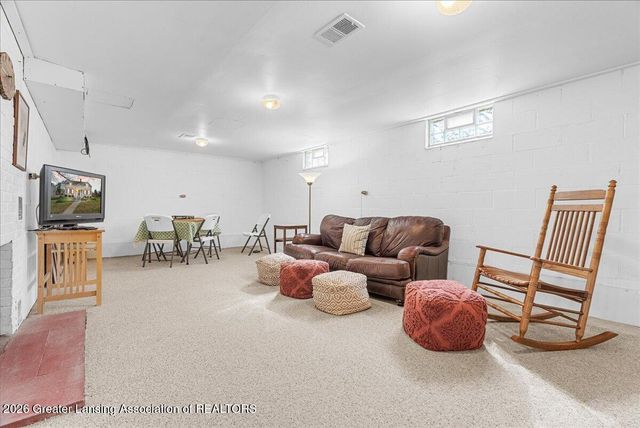 1615 W Ottawa Street, Lansing, MI 48915