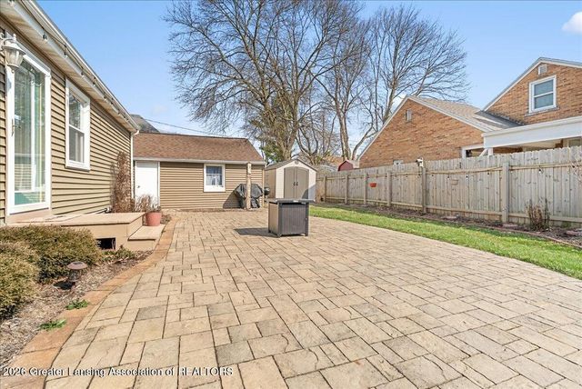 1615 W Ottawa Street, Lansing, MI 48915