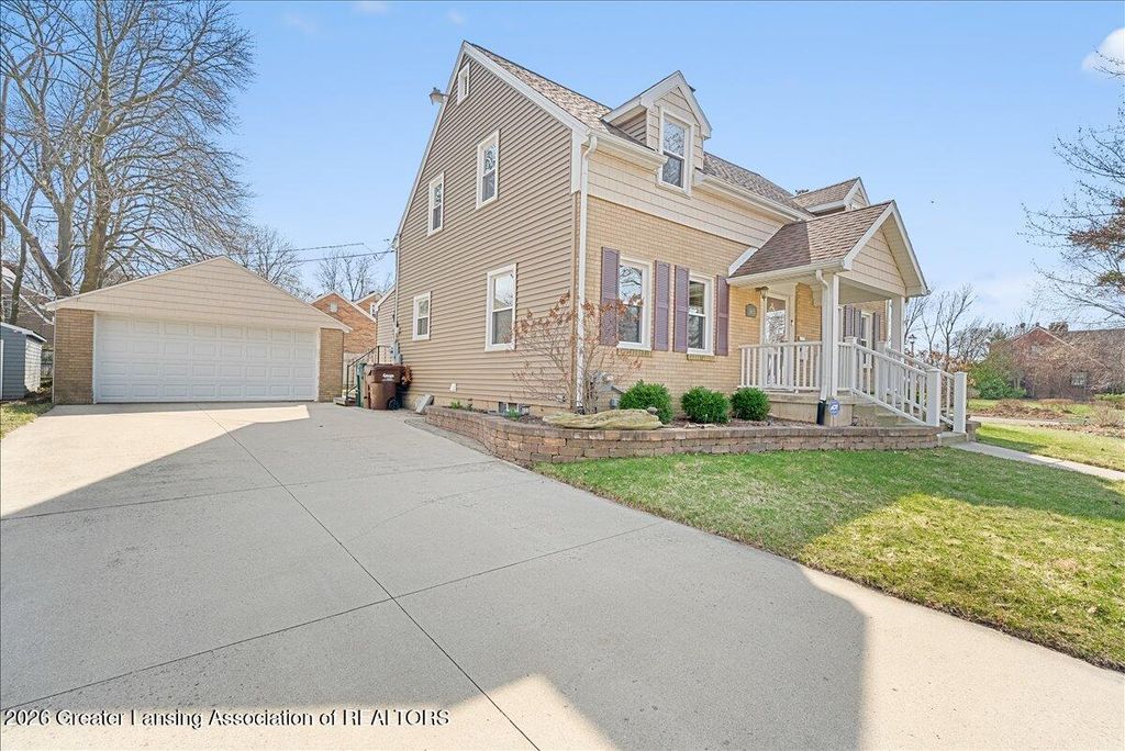 1615 W Ottawa Street, Lansing, MI 48915