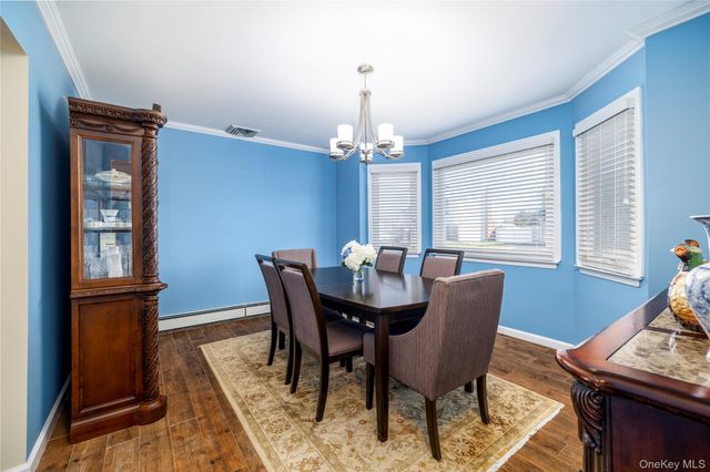 3930 Jane Lane, Oceanside, NY 11572