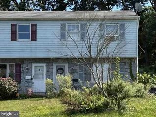 530 E LINDEN ST, Fleetwood, PA 19522