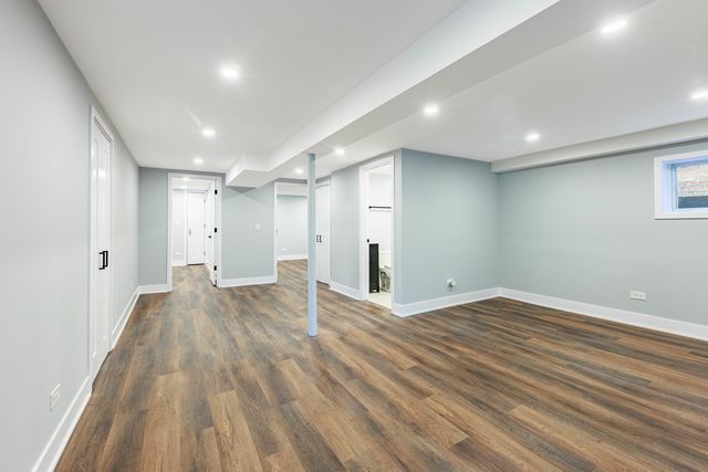 6210 S Keeler Avenue, Chicago, IL 60629