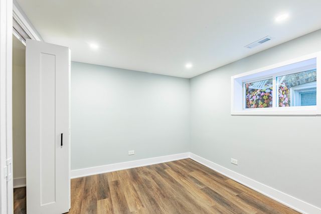 6210 S Keeler Avenue, Chicago, IL 60629