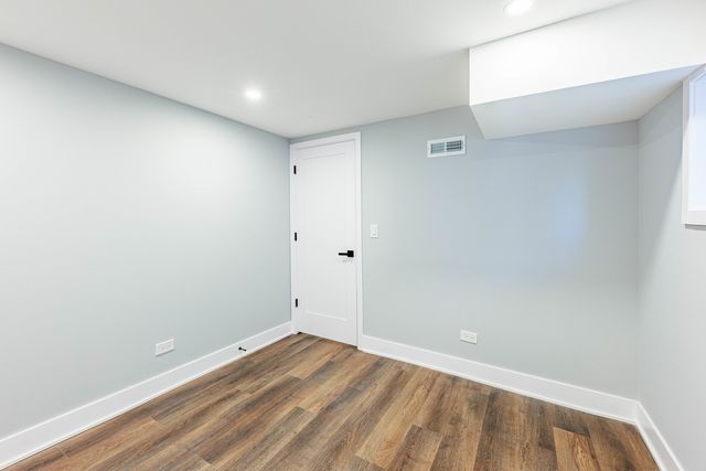 6210 S Keeler Avenue, Chicago, IL 60629