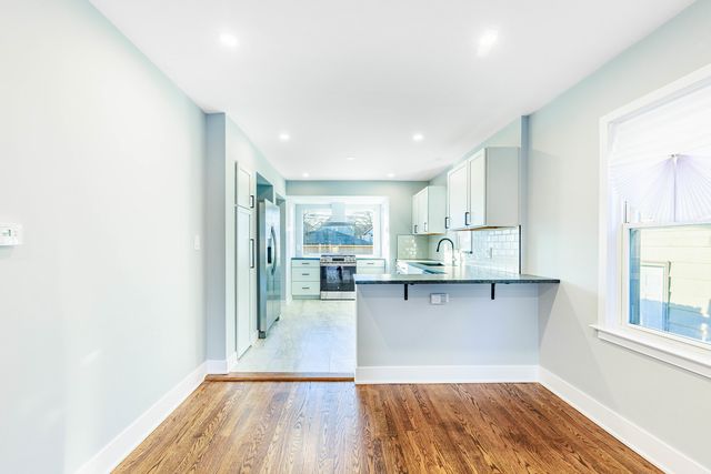 6210 S Keeler Avenue, Chicago, IL 60629