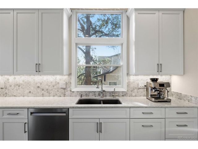 7164 Havenwood Dr, Castle Pines, CO 80108