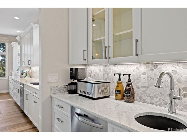 7164 Havenwood Dr, Castle Pines, CO 80108