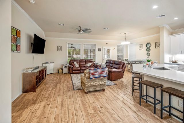 455 Road 6616, Dayton, TX 77535