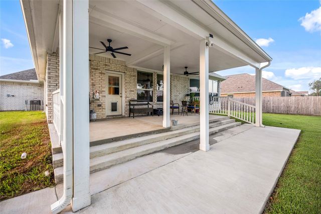 455 Road 6616, Dayton, TX 77535