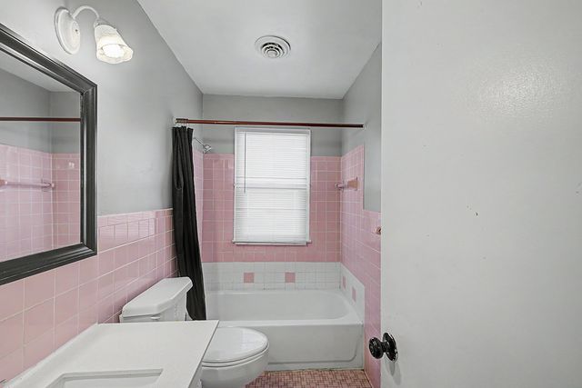 4034 Cleveland Street NE, Columbia Heights, MN 55421