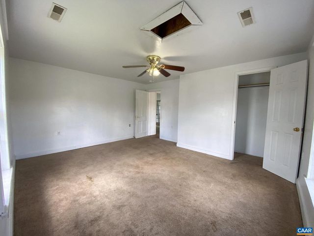 405 E KING ST, Gordonsville, VA 22942