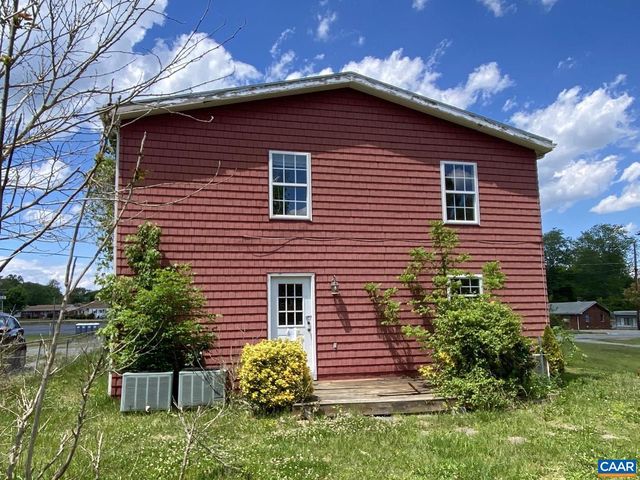 405 E KING ST, Gordonsville, VA 22942