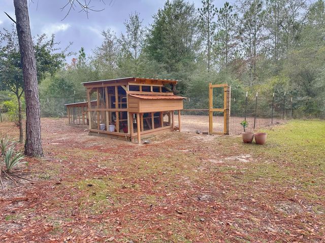 721 Coventry Road, Defuniak Springs, FL 32433