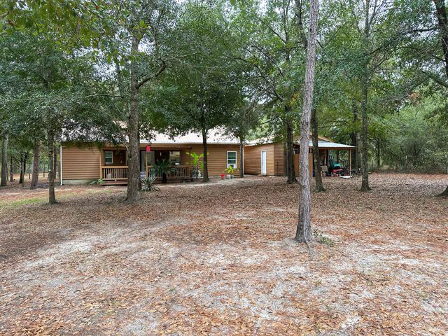 721 Coventry Road, Defuniak Springs, FL 32433