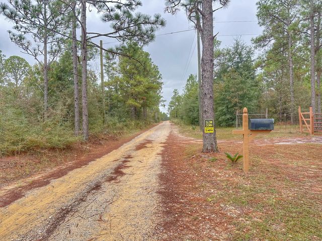 721 Coventry Road, Defuniak Springs, FL 32433
