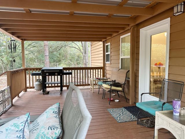 721 Coventry Road, Defuniak Springs, FL 32433