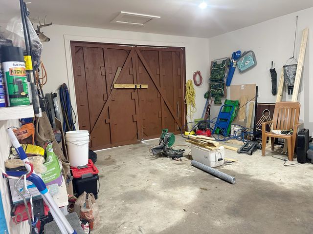 721 Coventry Road, Defuniak Springs, FL 32433