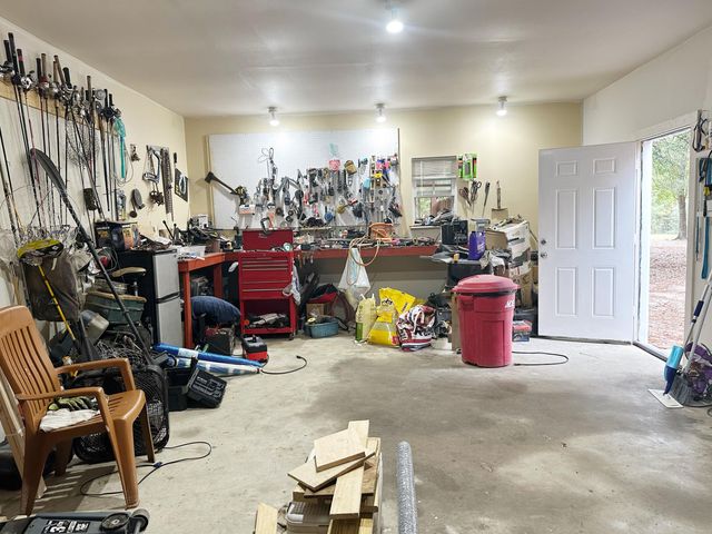 721 Coventry Road, Defuniak Springs, FL 32433