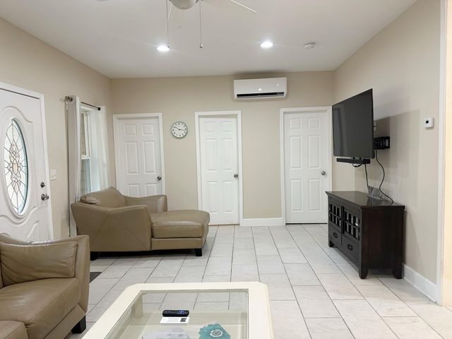 721 Coventry Road, Defuniak Springs, FL 32433