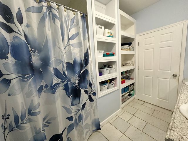 721 Coventry Road, Defuniak Springs, FL 32433