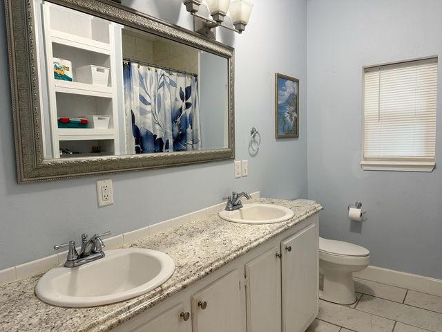 721 Coventry Road, Defuniak Springs, FL 32433