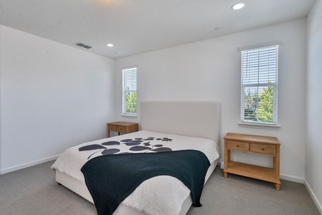 148 Terrawood Ct, Roseville, CA 95747