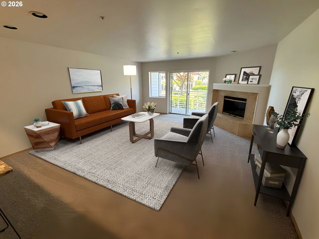 247 N HAYDEN BAY Dr, Portland, OR 97217