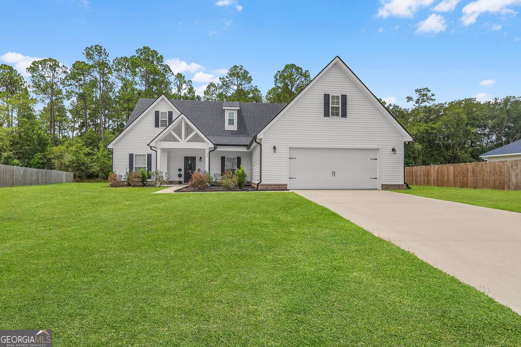 166 SE Baker Field Lane, Ludowici, GA 31316
