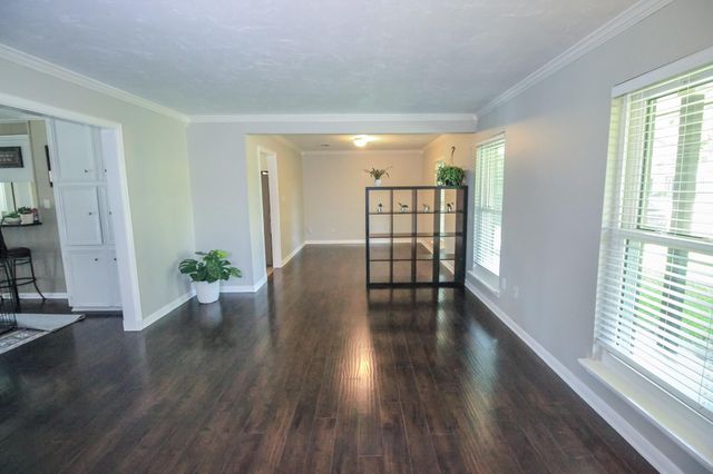 1111 Appleford Drive, Seabrook, TX 77586