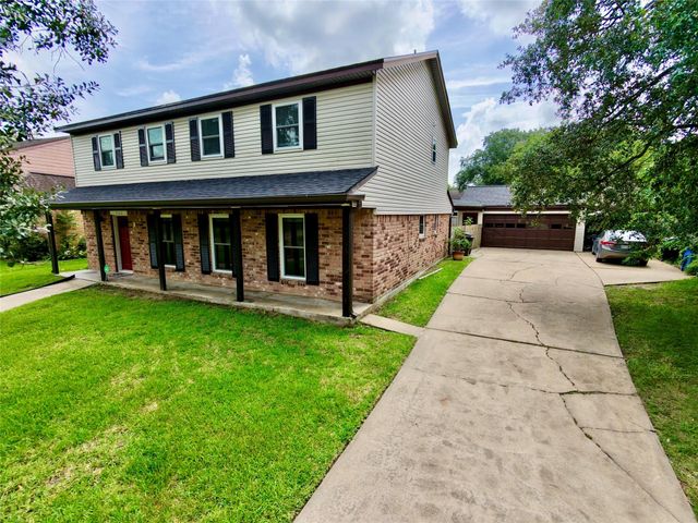 1111 Appleford Drive, Seabrook, TX 77586