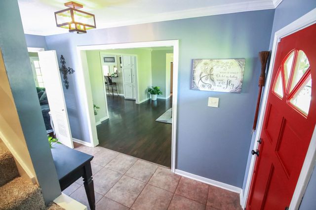 1111 Appleford Drive, Seabrook, TX 77586
