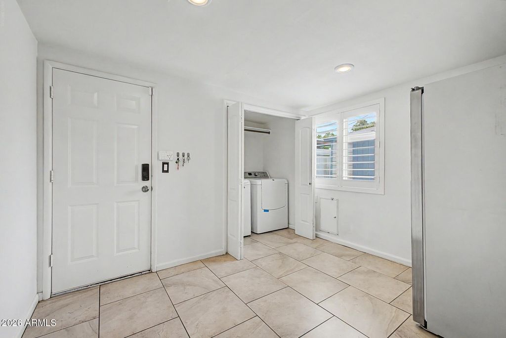 5835 N 16TH Place, Phoenix, AZ 85016 — photo 5