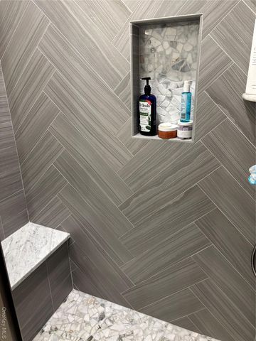 27 Dutch Court, Wappingers Falls, NY 12590