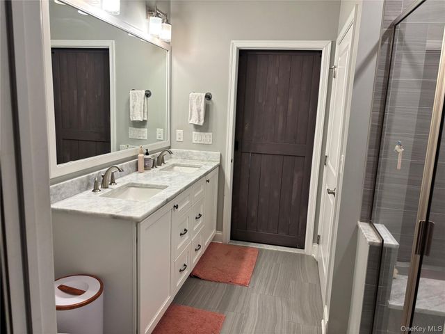 27 Dutch Court, Wappingers Falls, NY 12590