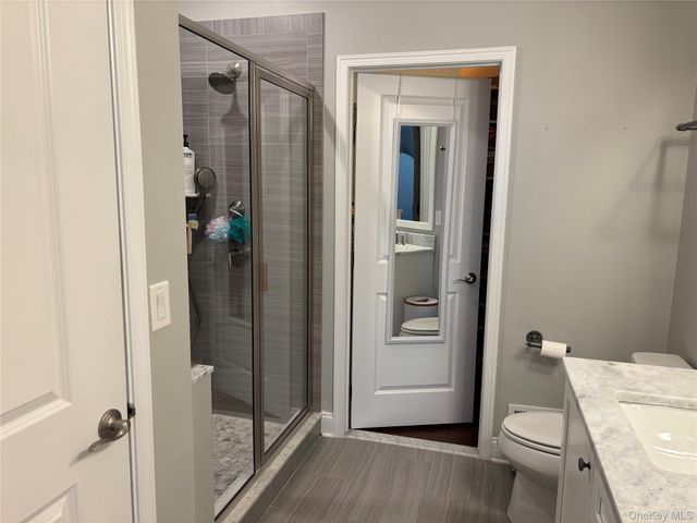 27 Dutch Court, Wappingers Falls, NY 12590