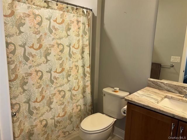 27 Dutch Court, Wappingers Falls, NY 12590