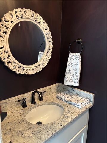 27 Dutch Court, Wappingers Falls, NY 12590