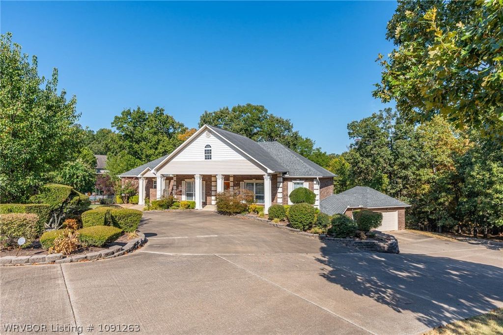7215 Kensington Court, Fort Smith, AR 72903