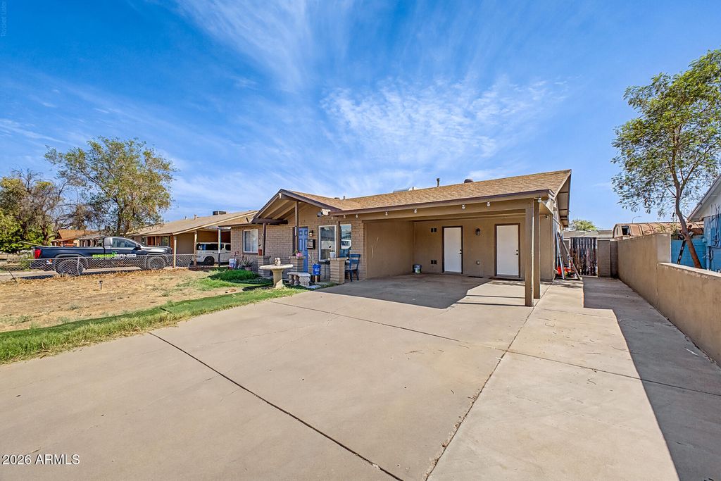 5129 W ENCANTO Boulevard, Phoenix, AZ 85035 — photo 2