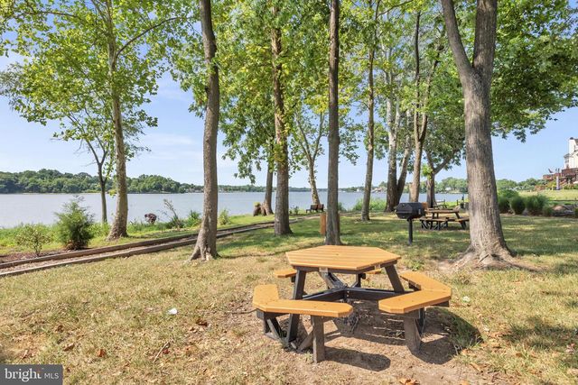 1306 CREEKLAND CT, Stoney Beach, MD 21226