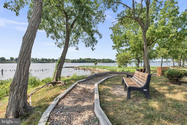 1306 CREEKLAND CT, Stoney Beach, MD 21226