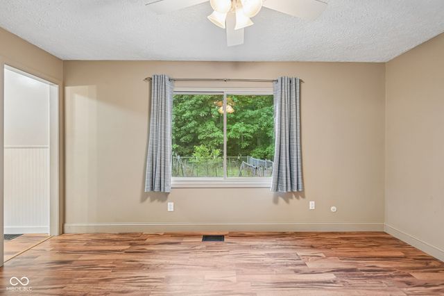 10373 WHISPERING WINDS, Indianapolis, IN 46234